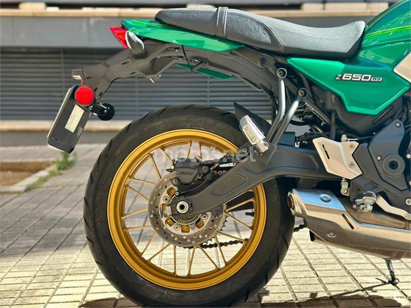 Kawasaki Z650 – Vista 23