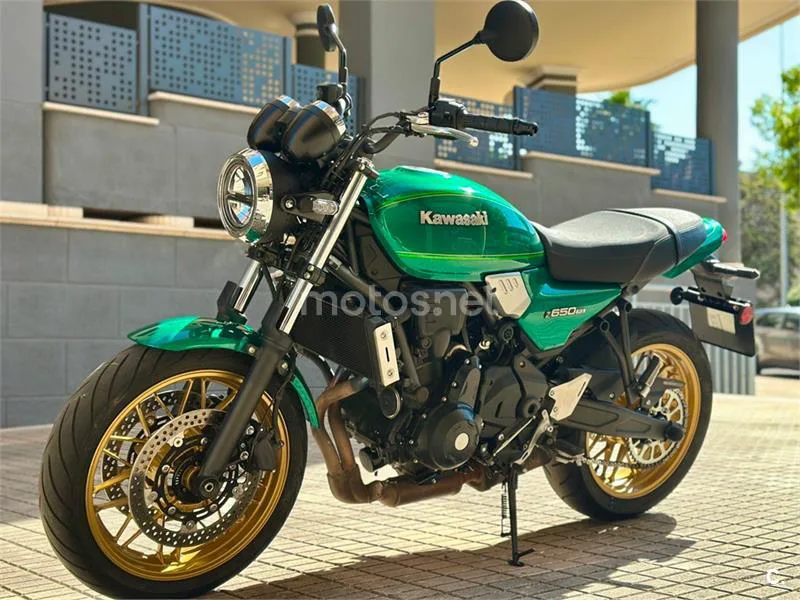 Kawasaki Z650 – Vista 36