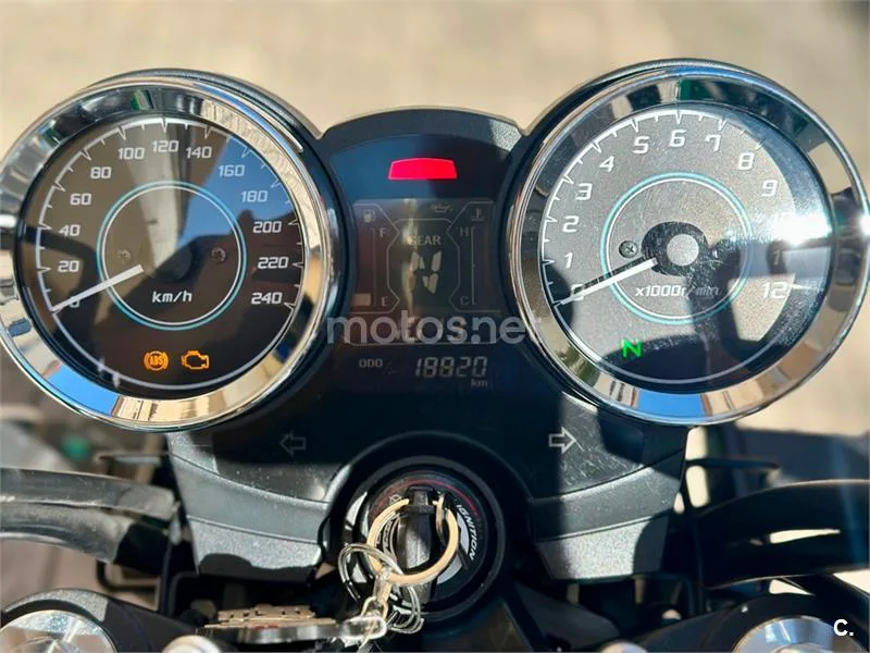 Kawasaki Z650 – Vista 7