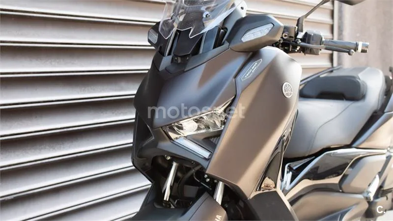 Yamaha XMAX 125 – Vista 16