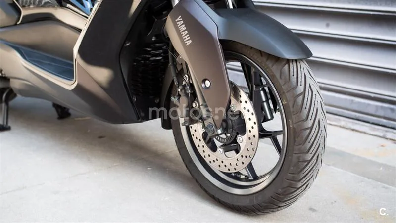 Yamaha XMAX 125 – Vista 4