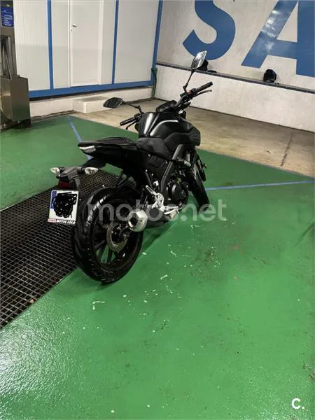 Yamaha MT-125 – Vista 4