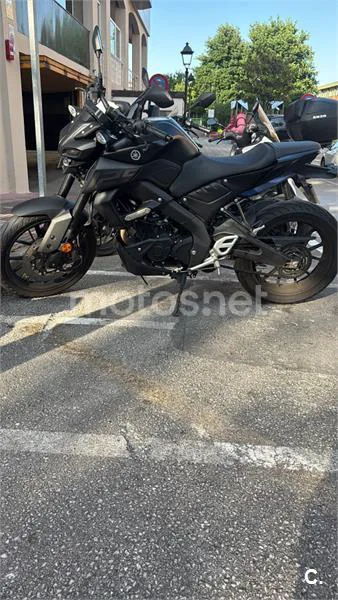 Yamaha MT-125 – Vista 8