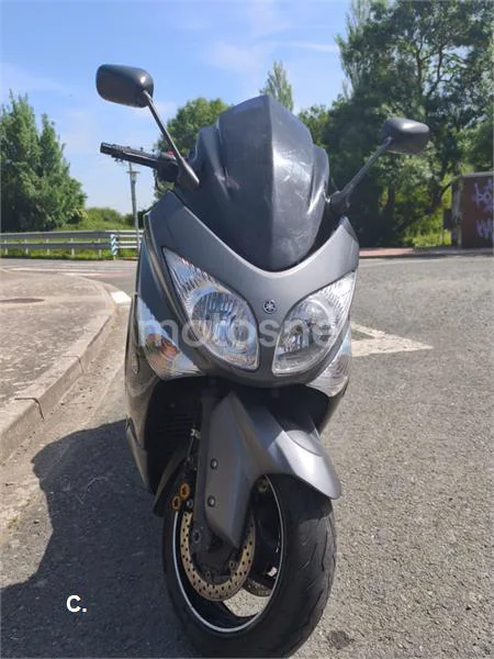 Yamaha TMAX 500 – Vista 11
