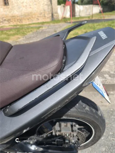 Yamaha TMAX 500 – Vista 13