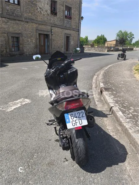 Yamaha TMAX 500 – Vista 3