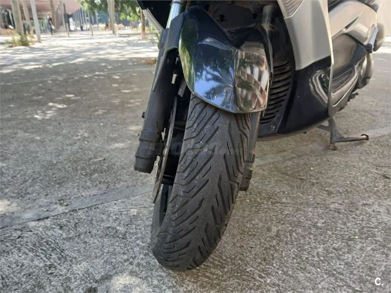 Yamaha XMAX 125 – Vista 5