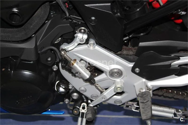 BMW F 900 R – Vista 14