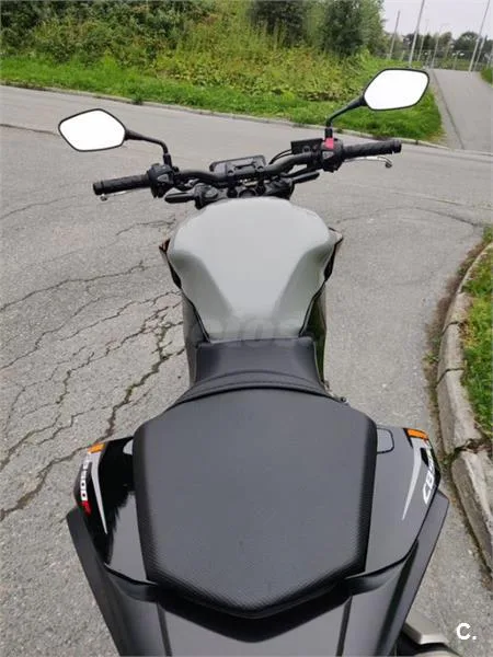 Honda CB 500 F – Vista 4