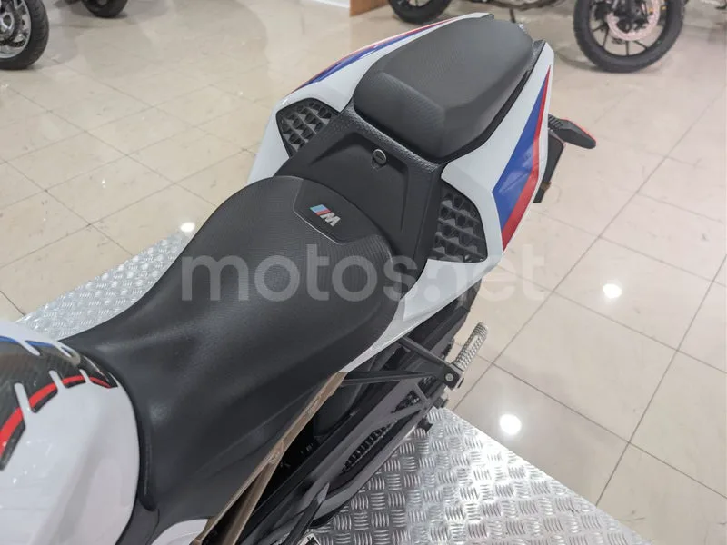 BMW S 1000 RR - Vista 19