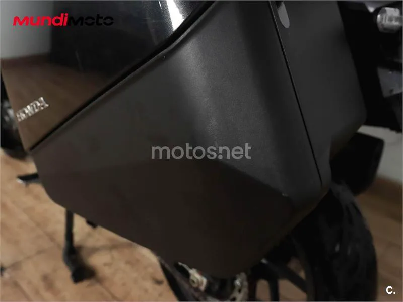 Honda NT1100 – Vista 14