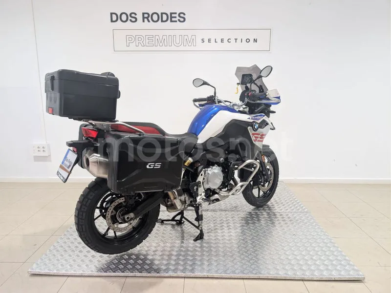 BMW F 750 GS - Vista 7