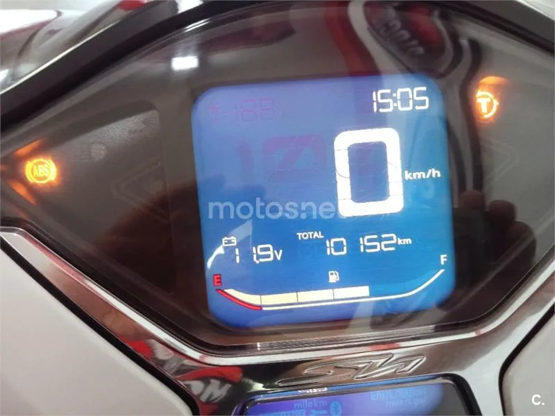 Honda SH 125i – Vista 12