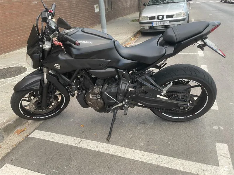 Yamaha MT-07 – Vista 2