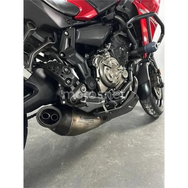 Yamaha MT-07 – Vista 7
