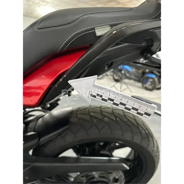 Yamaha MT-07 – Vista 8