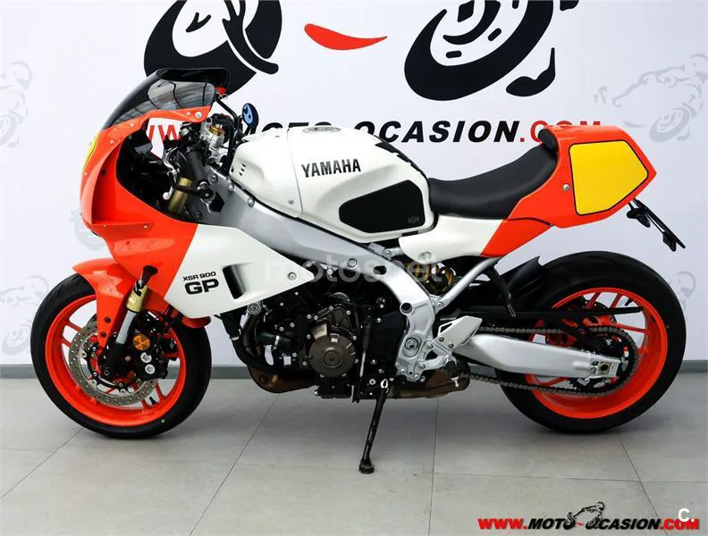 Yamaha XSR 900 GP – Vista 7