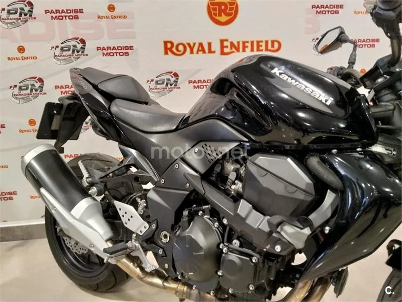 Kawasaki Z750 – Vista 8