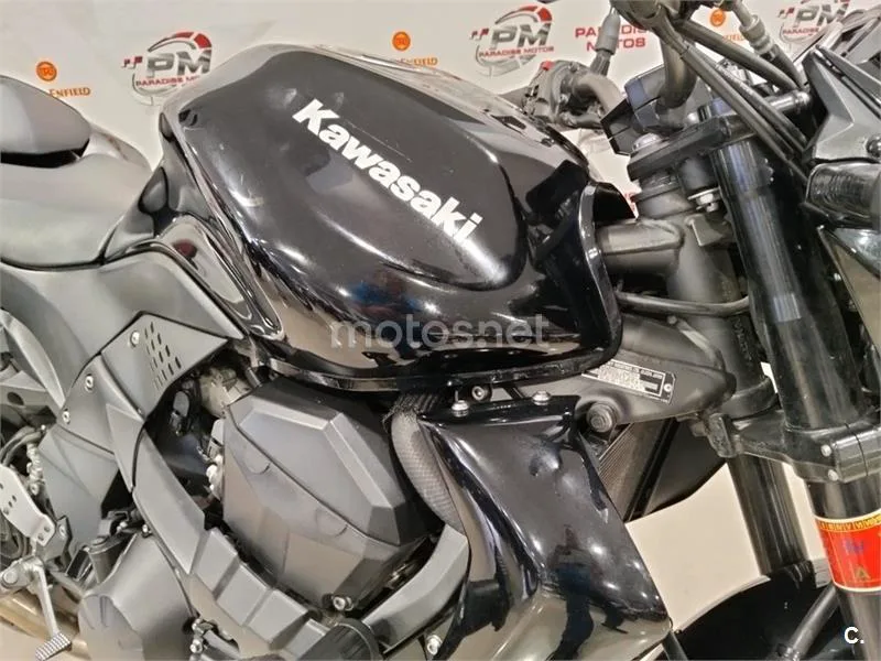 Kawasaki Z750 – Vista 9