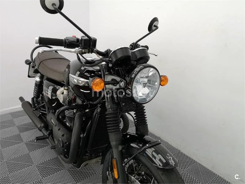 Triumph Bonneville T120 – Vista 3