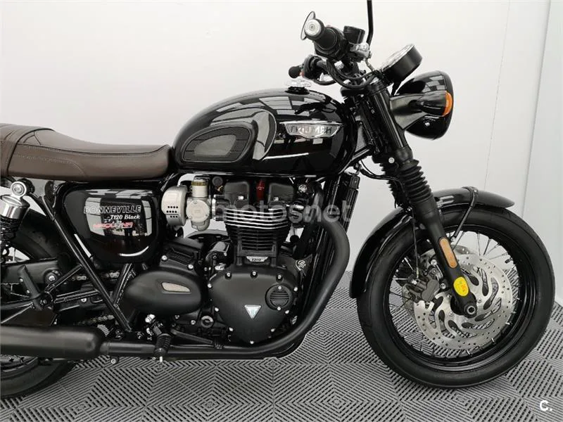 Triumph Bonneville T120 – Vista 6