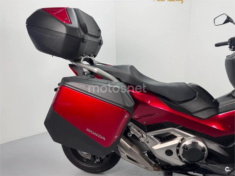 Honda Forza 750 – Vista 16