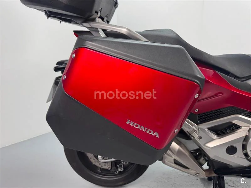 Honda Forza 750 – Vista 17