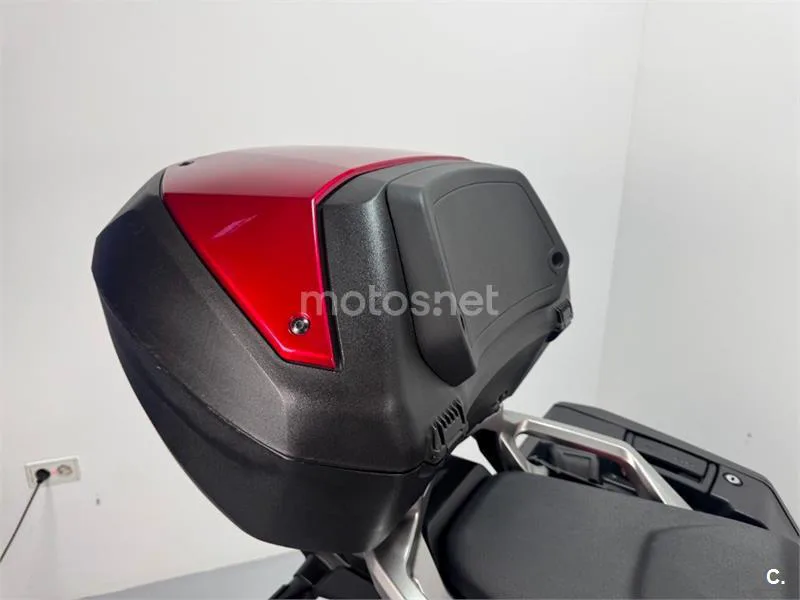 Honda Forza 750 – Vista 18