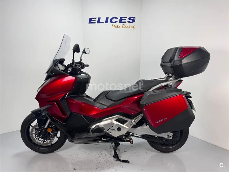 Honda Forza 750 – Vista 3