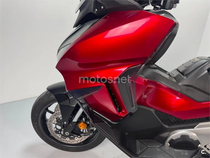 Honda Forza 750 – Vista 5