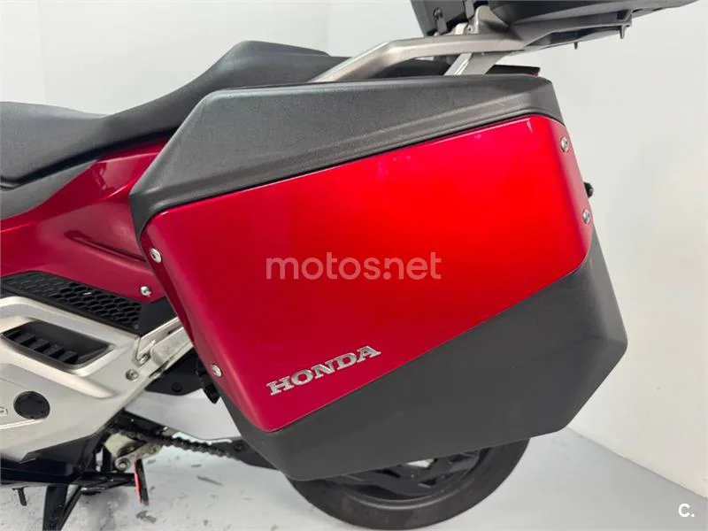 Honda Forza 750 – Vista 7