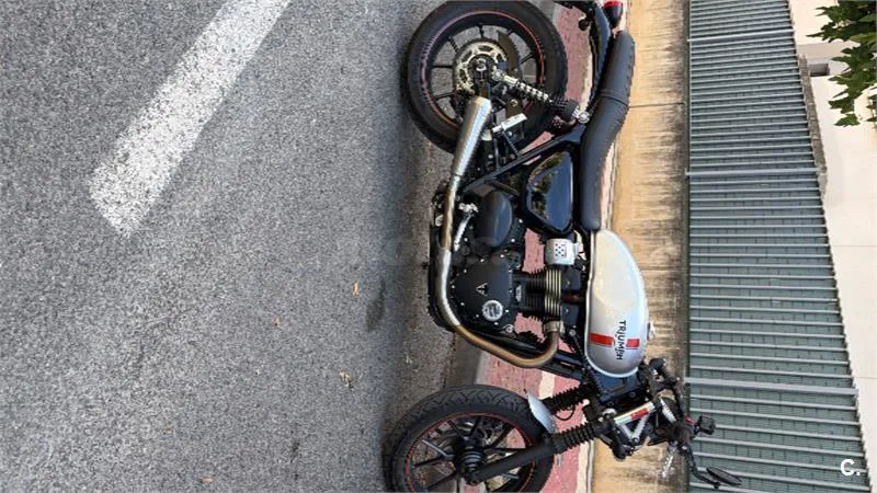 Triumph Street Twin – Vista 3