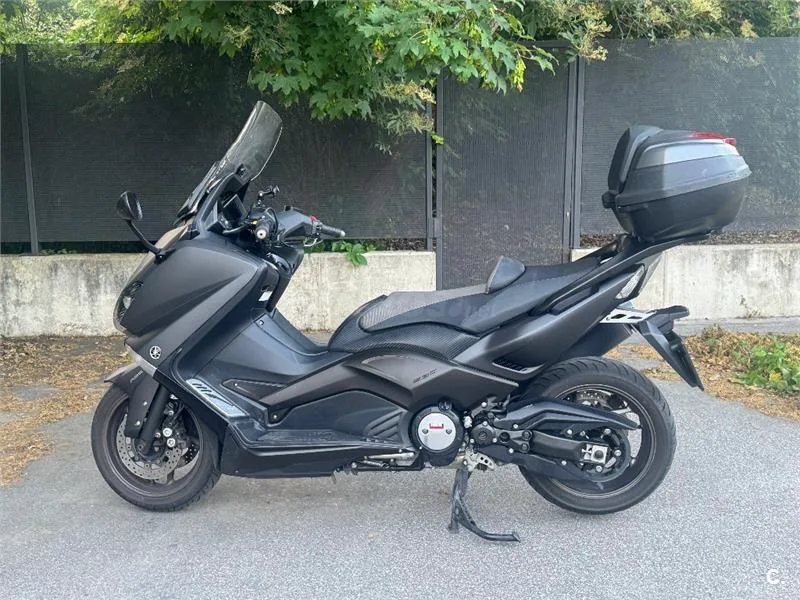 Yamaha TMAX 530 – Vista 4