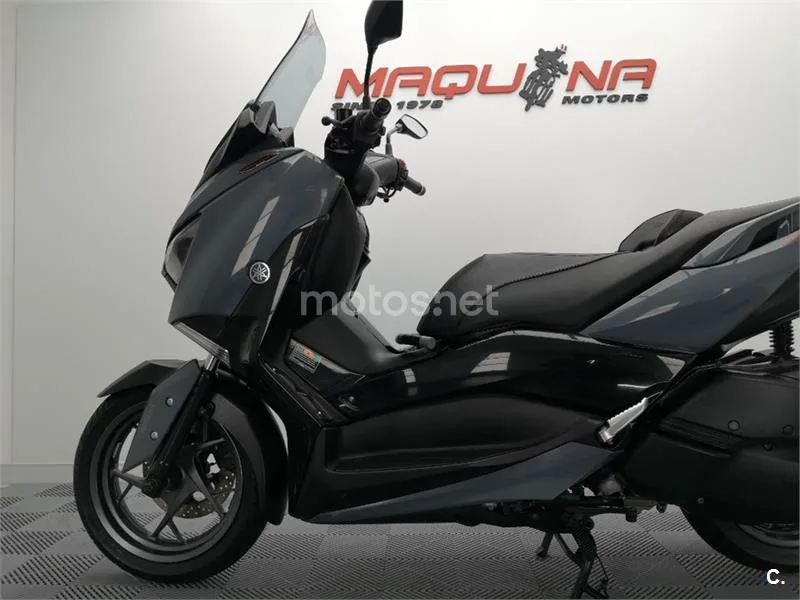 Yamaha XMAX 300 – Vista 19