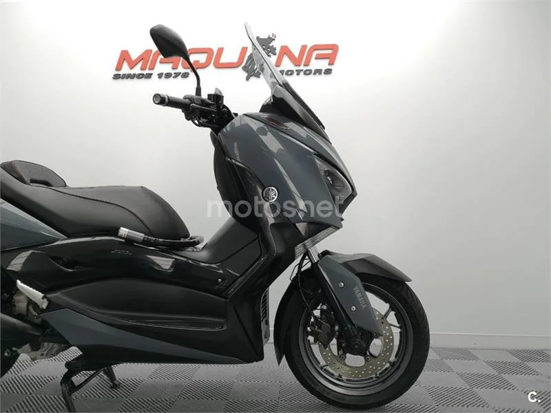 Yamaha XMAX 300 – Vista 6