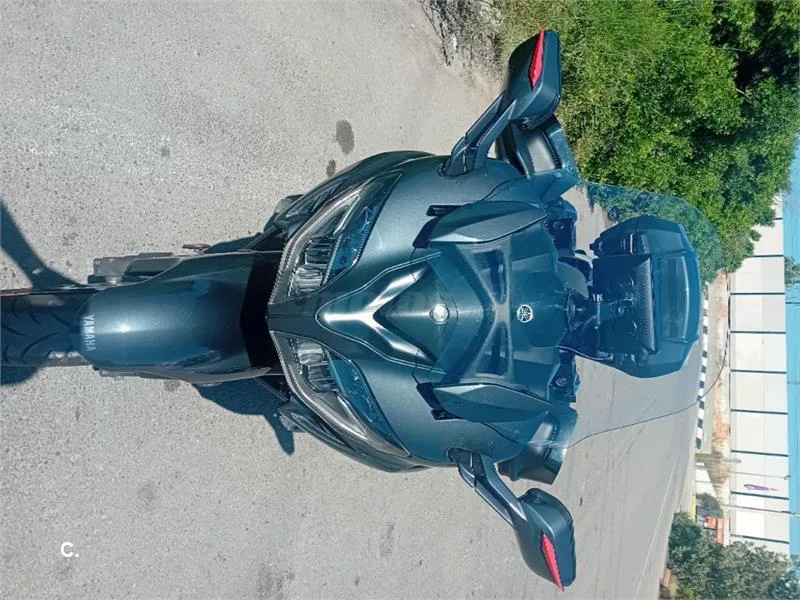 Yamaha FJR 1300 AE – Vista 3