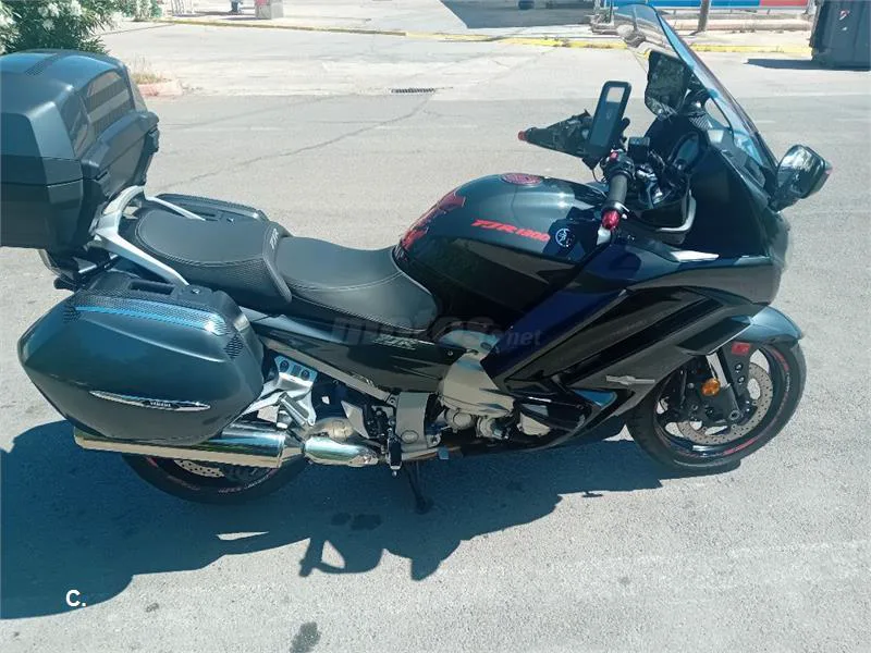 Yamaha FJR 1300 AE – Vista 7