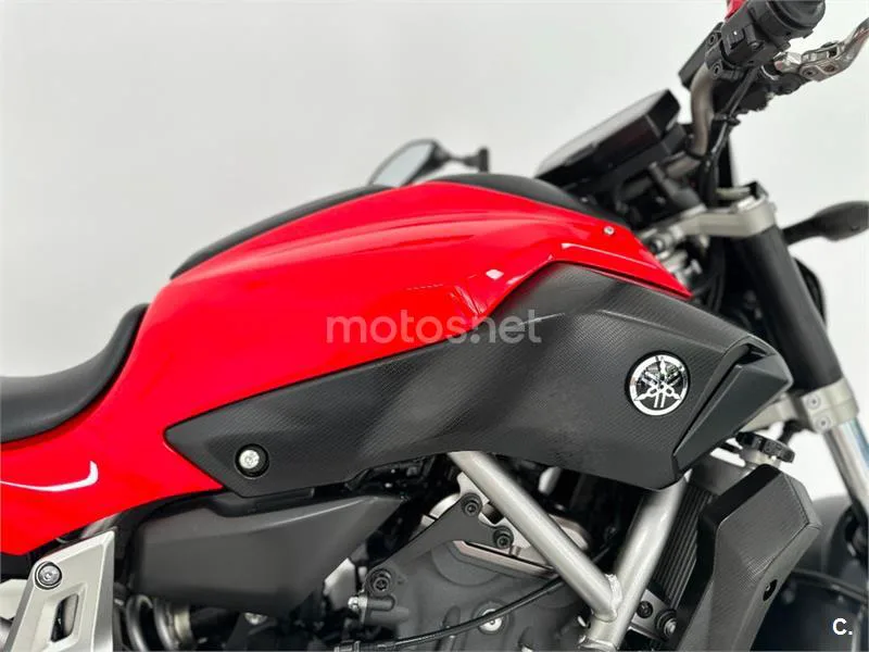 Yamaha MT-07 – Vista 15