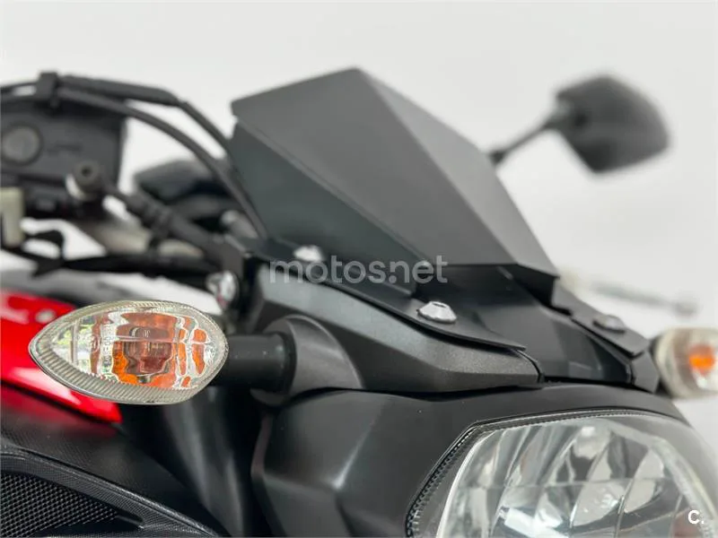 Yamaha MT-07 – Vista 17