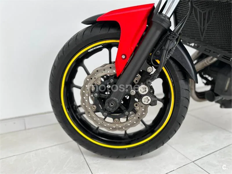 Yamaha MT-07 – Vista 22