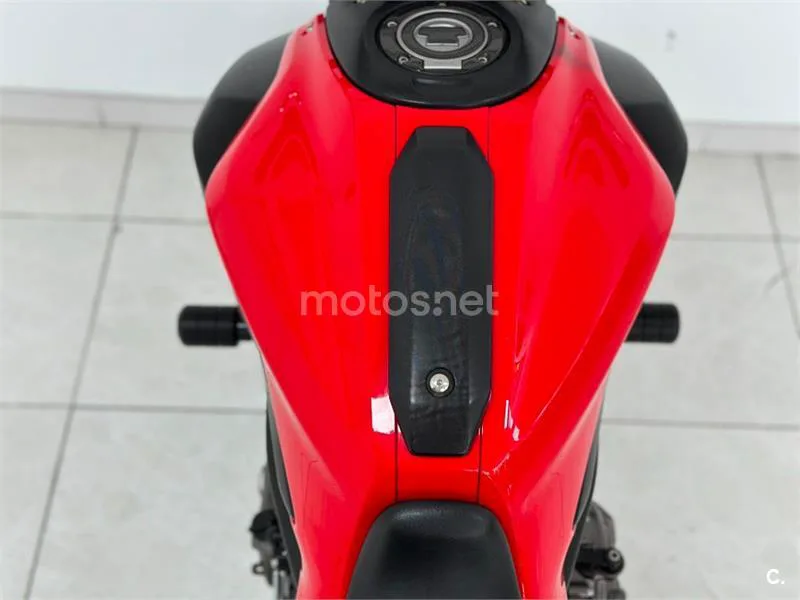 Yamaha MT-07 – Vista 8