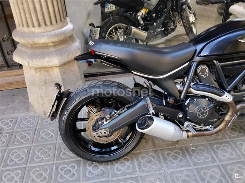 Ducati Scrambler – Vista 3