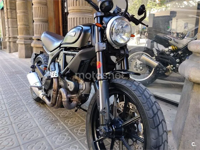 Ducati Scrambler – Vista 5