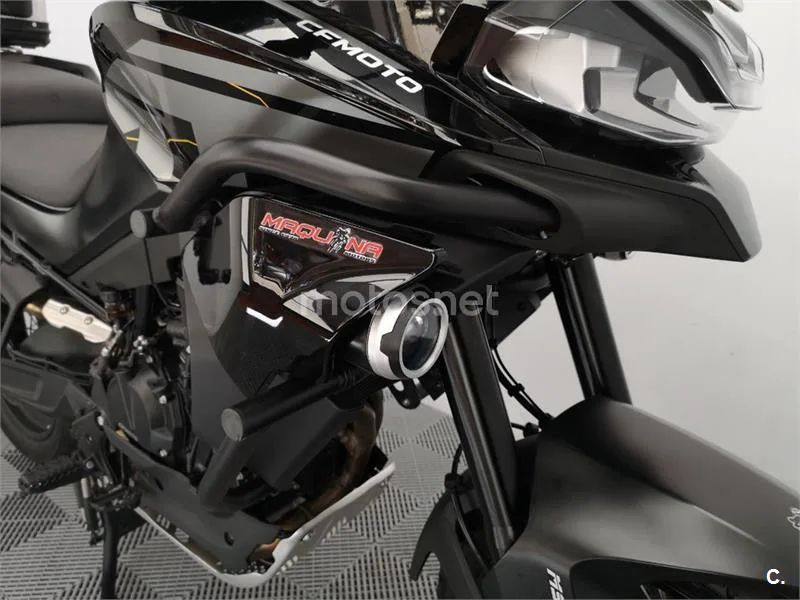 CFMOTO 800MT – Vista 14