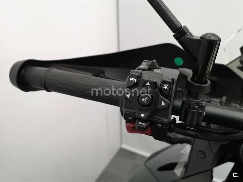 CFMOTO 800MT – Vista 9