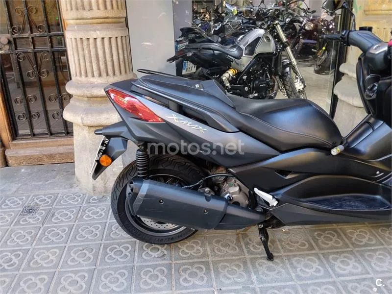 Yamaha XMAX 300 – Vista 4