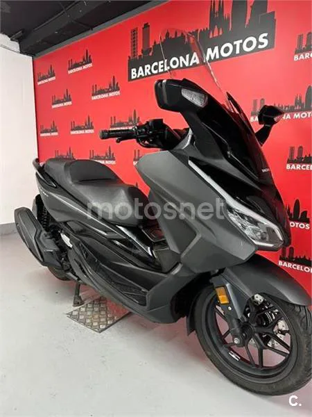 Honda Forza 350 – Vista 4