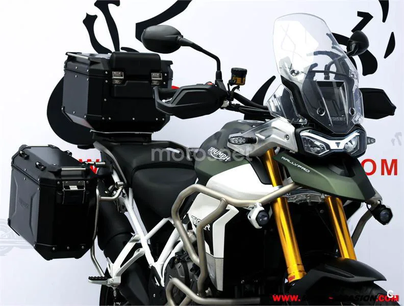 Triumph Tiger 900 – Vista 4