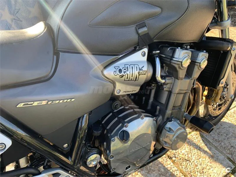Honda CB 1300 – Vista 15