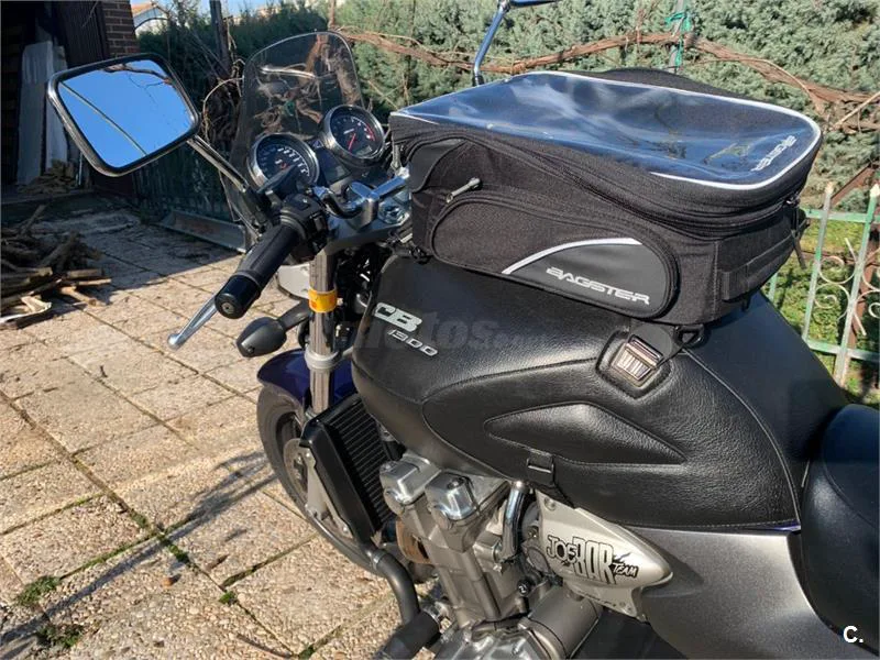 Honda CB 1300 – Vista 16